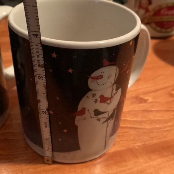 Pair of Wintertime Snowman Mugs Coffee Cups Perfect Condition Used for Display - Picture 5 of 6